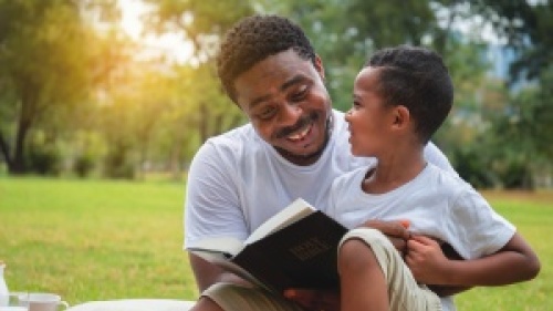 Cómo podemos hacer que Dios sea real  para nuestros hijos