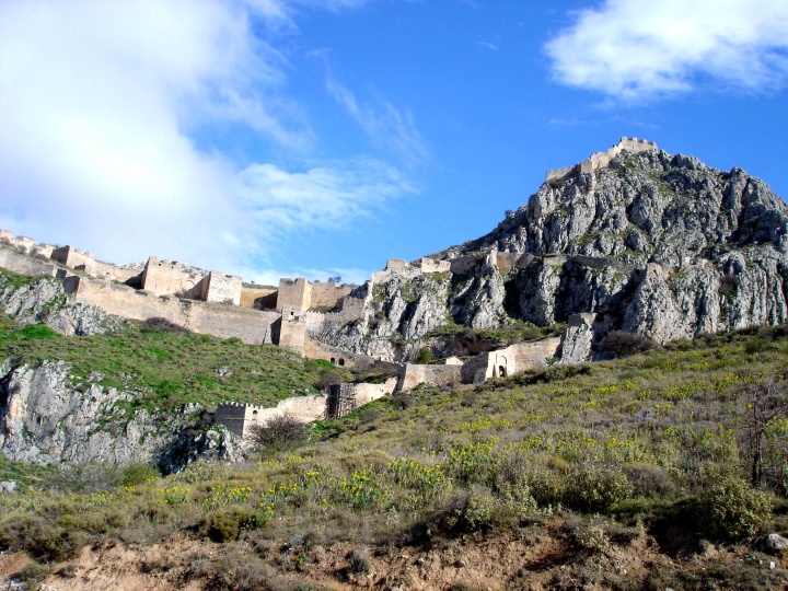 Muros del Acrocorinto