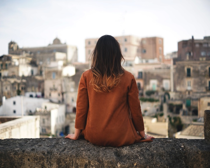 Muchas personas critican a los cristianos por decir una cosa y hacer otra. Estas observaciones, lamentablemente, no son infundadas.