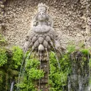 Hay muchas estatuas de Diana halladas en Europa.