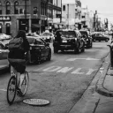 Piense antes de tomar una decisión