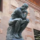 “El pensador” de Rodin, que representa las indagaciones del hombre por entender su existencia. Habacuc quiso saber por qué Dios permitía a los injustos seguir sin castigo