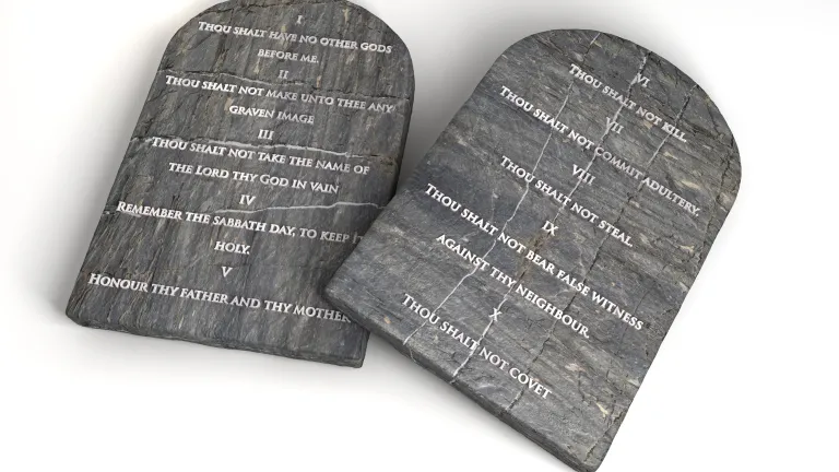 Ten Commandment plaques