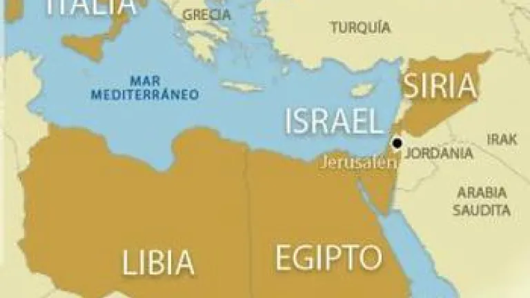 El cierre del Estrecho de Hormuz: Una grave amenaza iraní El cierre del Estrecho de Hormuz: Una grave amenaza iraní