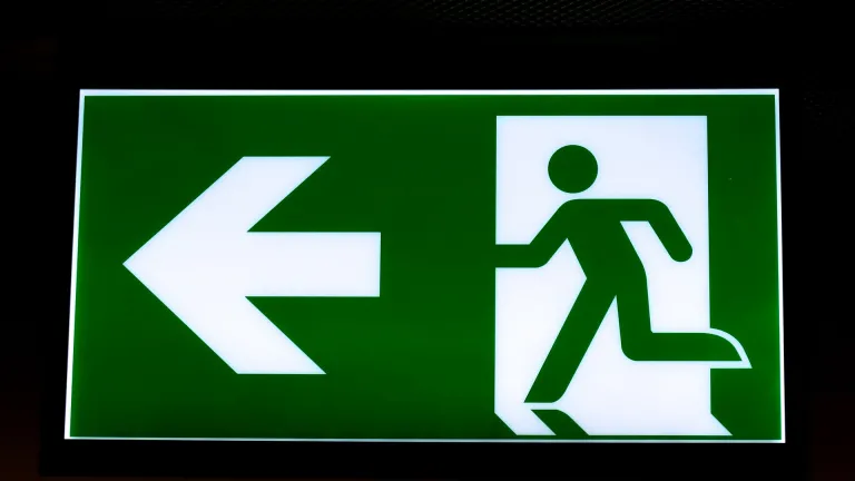 ¡Huye, no coquetees!