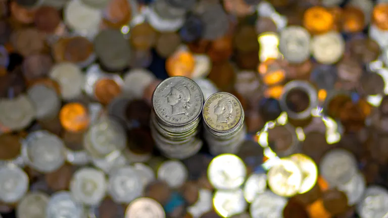 Dios no hace distinción por las posesiones materiales.