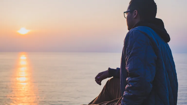 Diariamente tenemos que tratar de dejar de hacer lo que está mal y esforzarnos nuevamente para hacer lo que es correcto. El proceso de conversión y de vivir la vida según Cristo nos ordenó, requiere trabajo duro. ¿Necesito pedir el perdón de mis pecados todos los días?