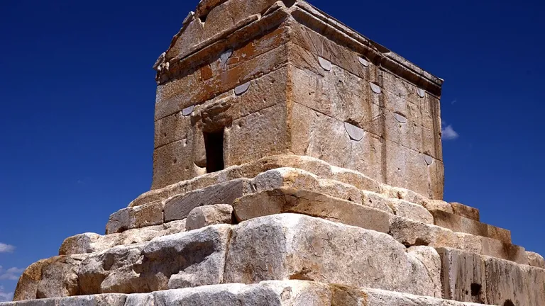 Tumba de Ciro en Persia