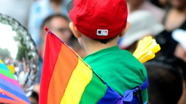 ¡Venimos por sus hijos!