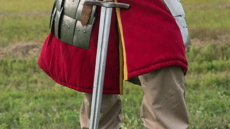 Pedro insta a armarse espiritualmente