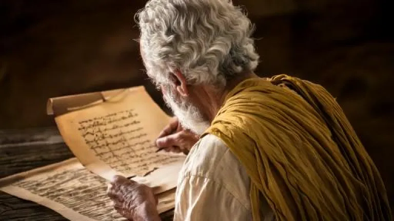 Pablo se mantuvo animando y formando a sus asistentes ministeriales, aun a la distancia