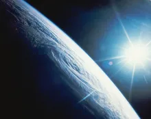 O sol do espaço sideral.