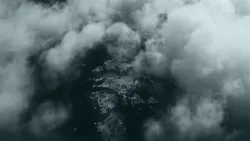 El significado del término "anticristo" es "contra Cristo".